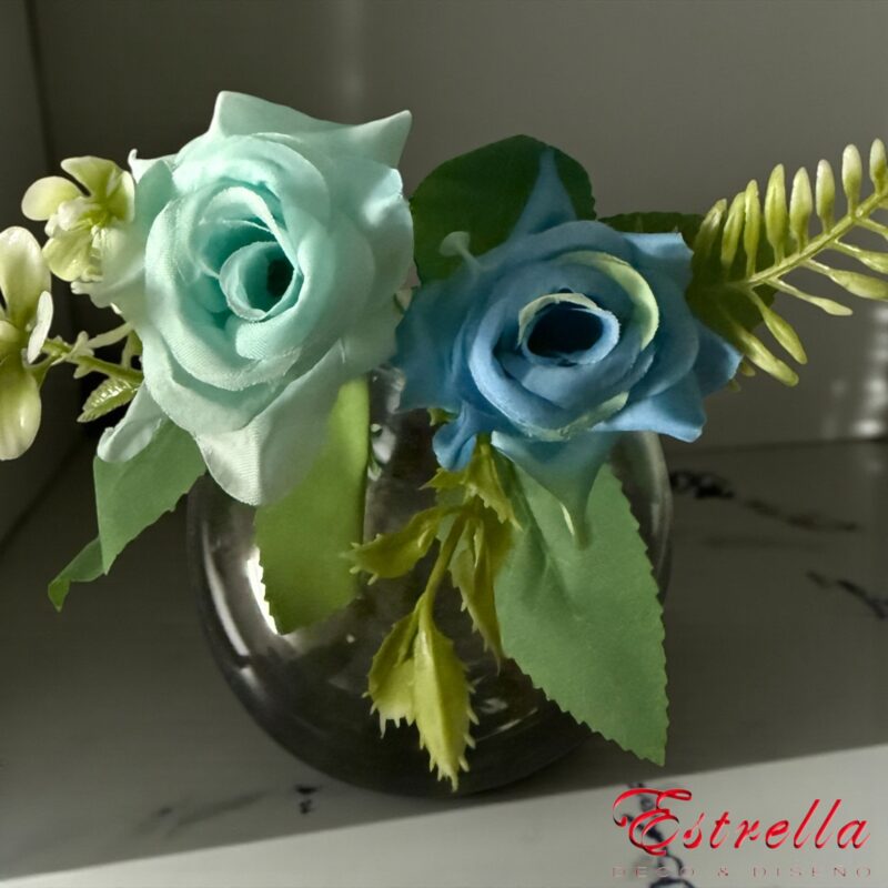 Ramo rosas con relleno bitono x7 cabecitas - Imagen 17