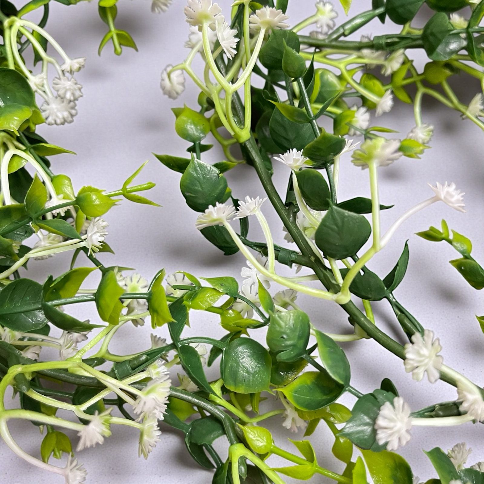 Guirnalda Gipsofila Con Hojas Verdes Enredadera Decorativa Estrella Deco - Imagen 5